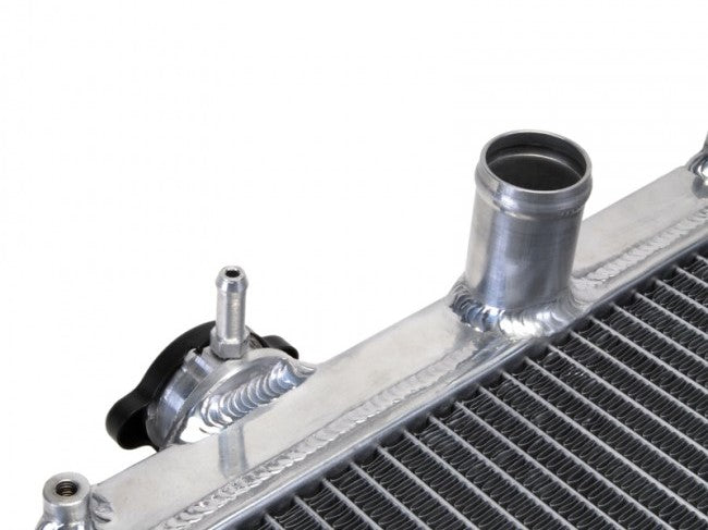 Skunk2 Alpha Radiator - 94-01 Integra